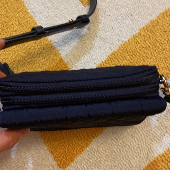 Vera Bradley - Picture 7 of 10